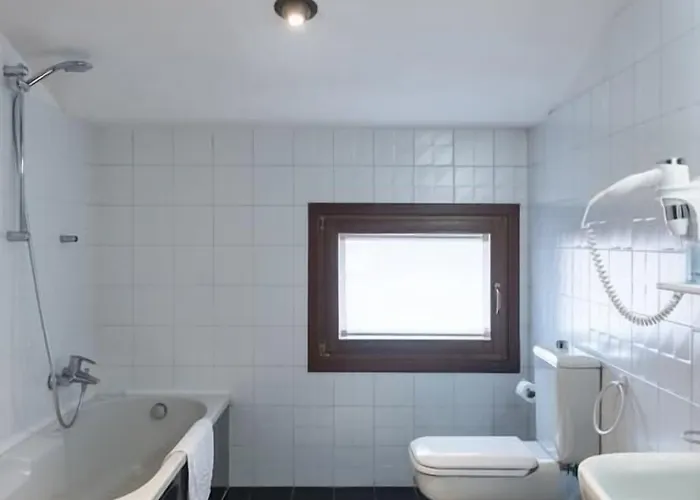 Konukevi Palazzo Raspanti 3*