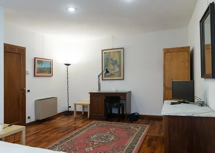 招待所 Palazzo Raspanti 3*